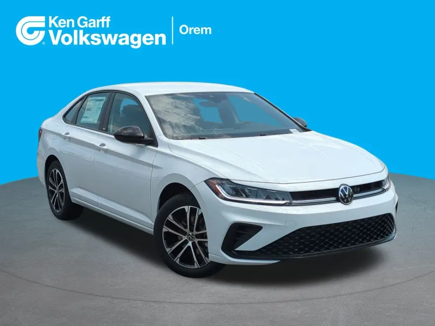 2025 Volkswagen Jetta Sport photo 1