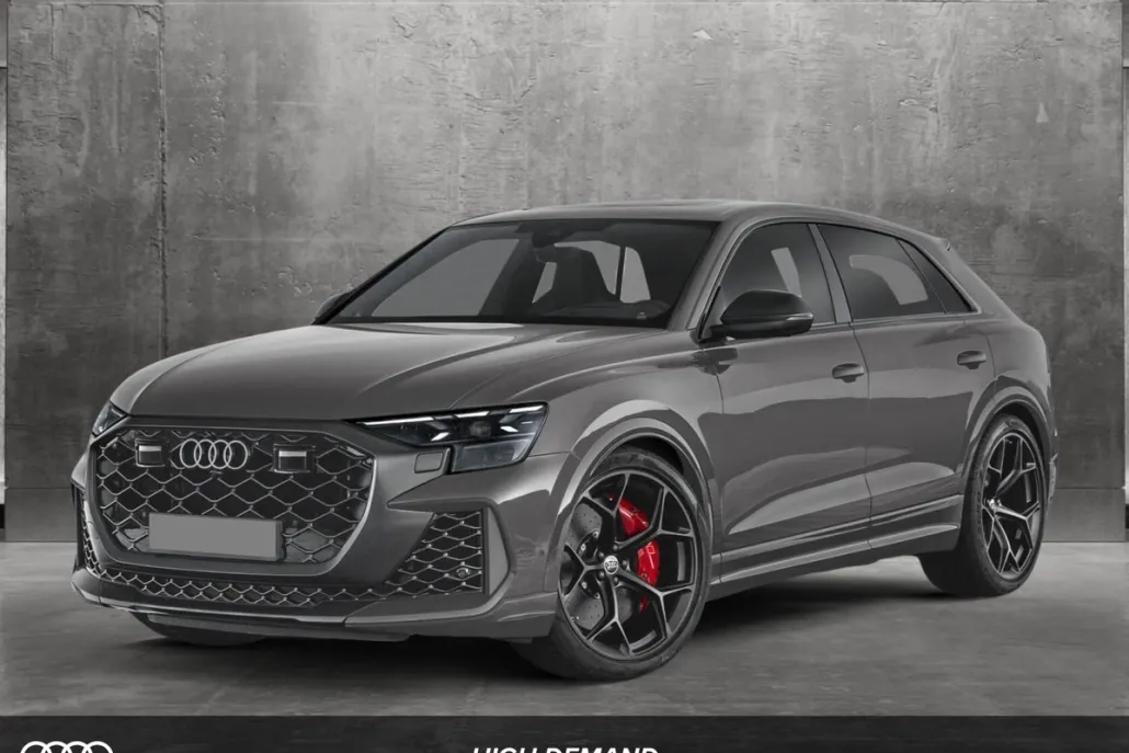 2025 Audi RS Q8 photo 1
