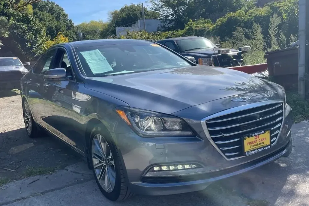2017 Genesis G80 3.8 photo 1