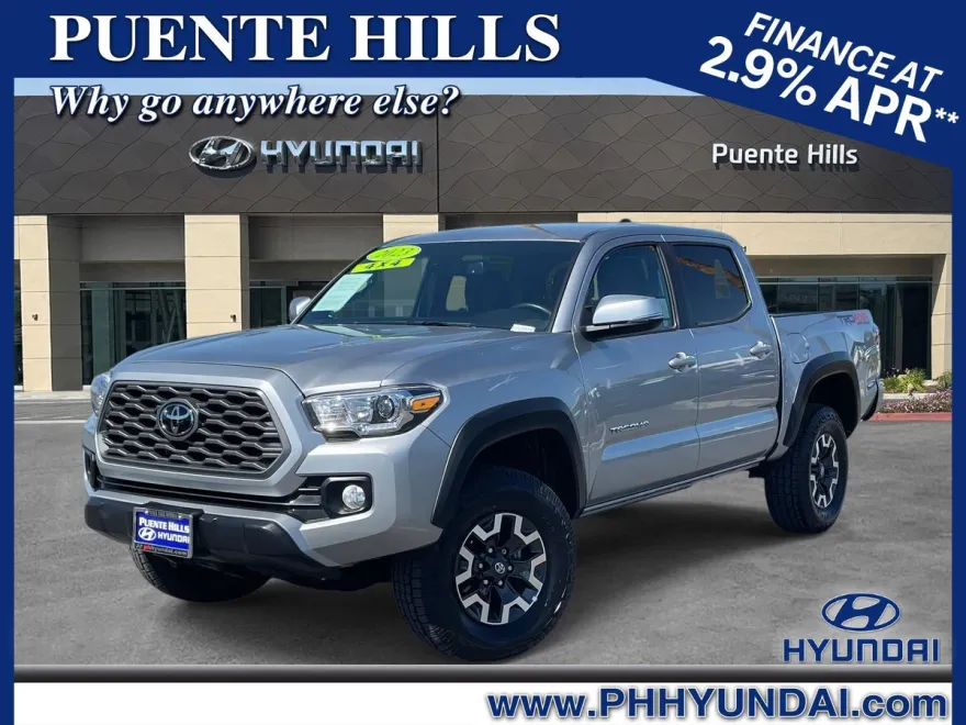 2023 Toyota Tacoma TRD photo 1