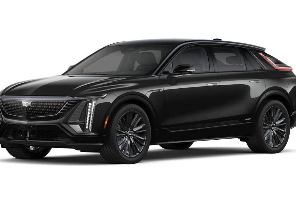 2026 Cadillac Lyriq photo 1