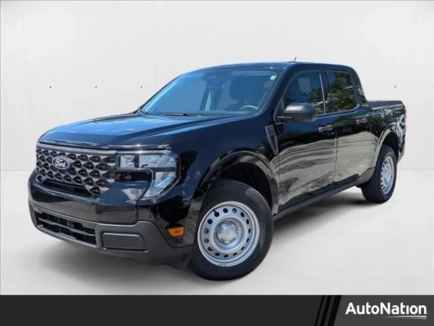 2025 Ford Maverick XL photo 1