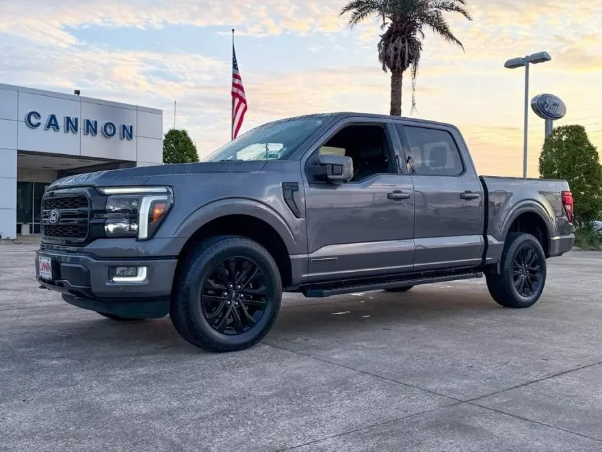 2024 Ford F-150 Lariat photo 1