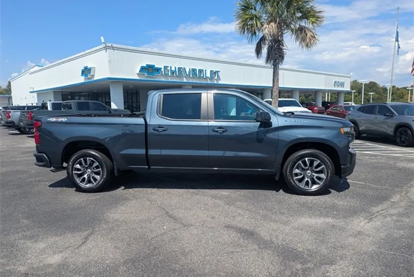 2020 Chevrolet Silverado 1500 RST photo 1