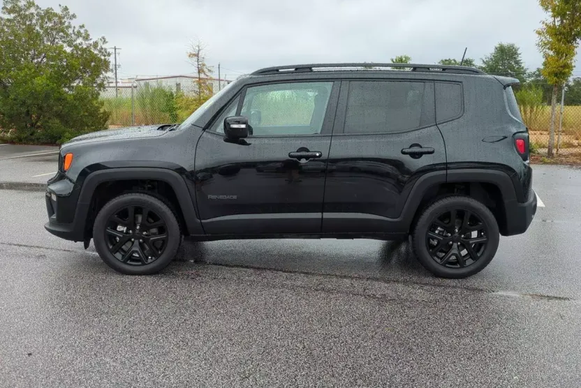 2023 Jeep Renegade Altitude photo 1
