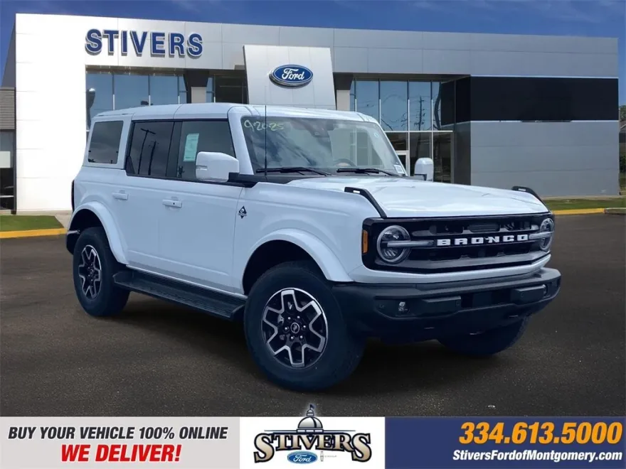 2025 Ford Bronco Outer Banks photo 1