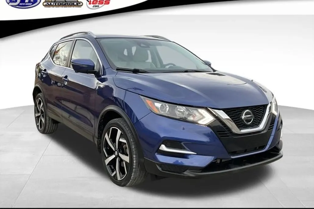 2020 Nissan Rogue Sport SL photo 1