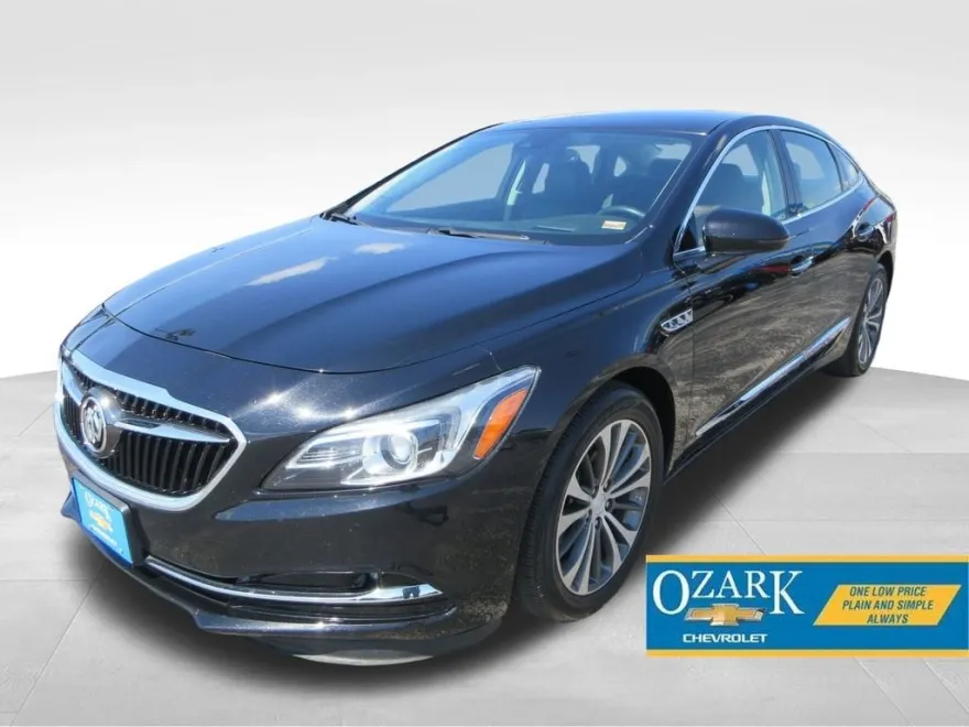 2017 Buick LaCrosse Premium I photo 1