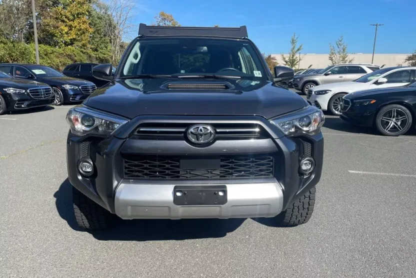2021 Toyota 4Runner TRD Off-Road photo 1