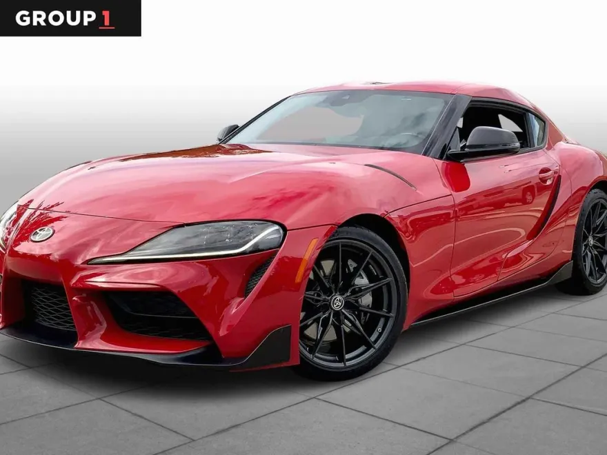 2024 Toyota Supra 3.0 photo 1
