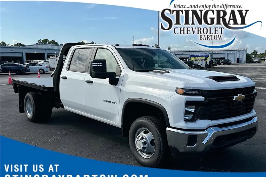 2025 Chevrolet Silverado 3500HD Work Truck photo 1