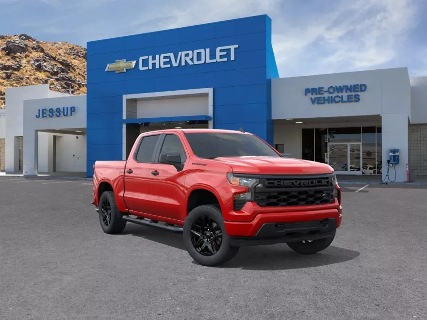 2026 Chevrolet Silverado 1500 Custom photo 1