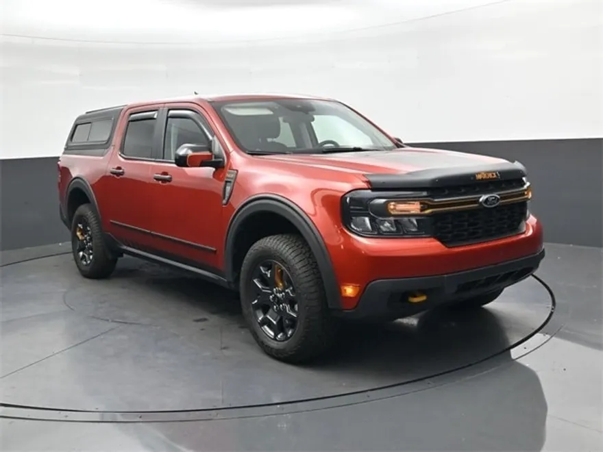 2024 Ford Maverick XLT Tremor photo 1