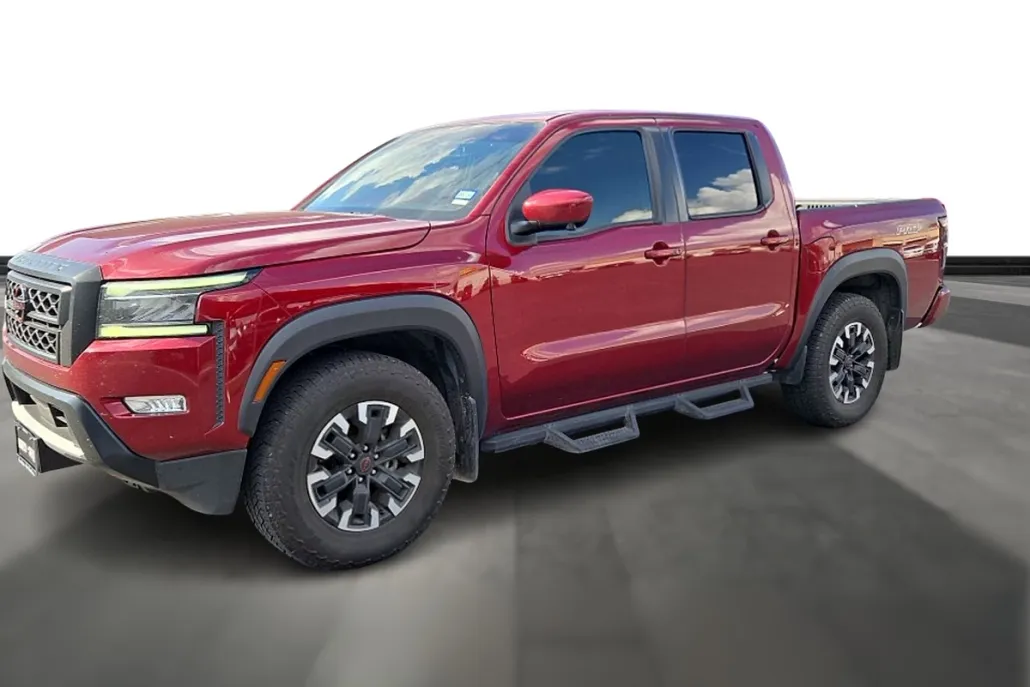 2022 Nissan Frontier PRO-X photo 1