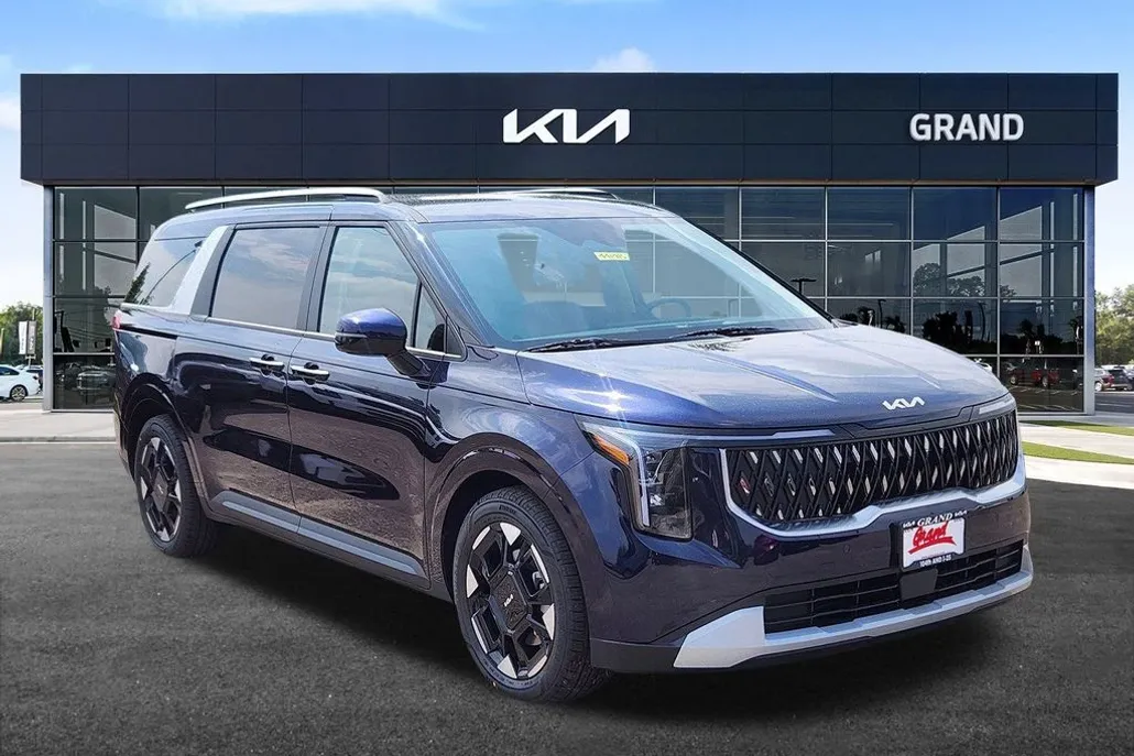 2026 Kia Carnival EX photo 1