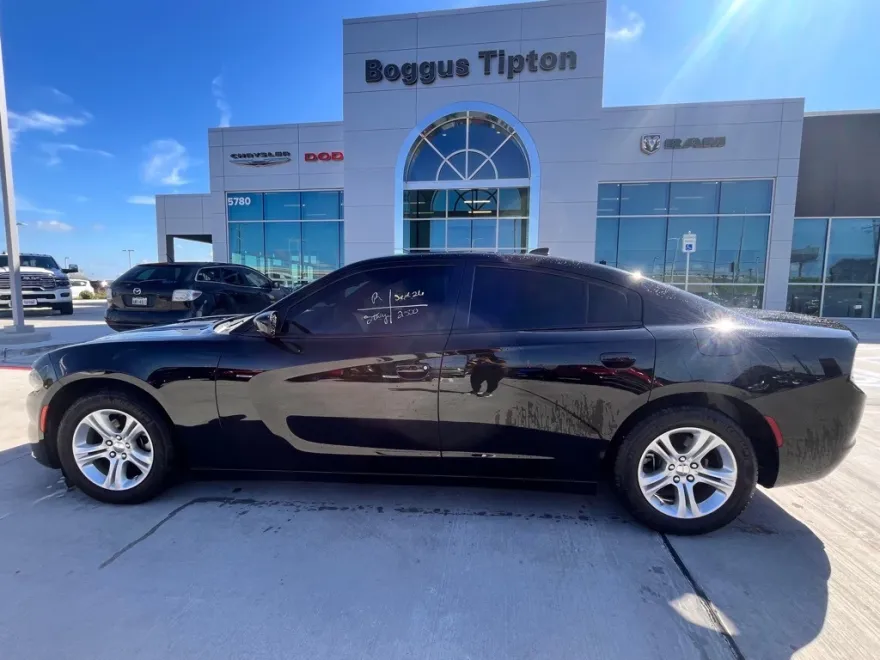 2023 Dodge Charger SXT photo 1