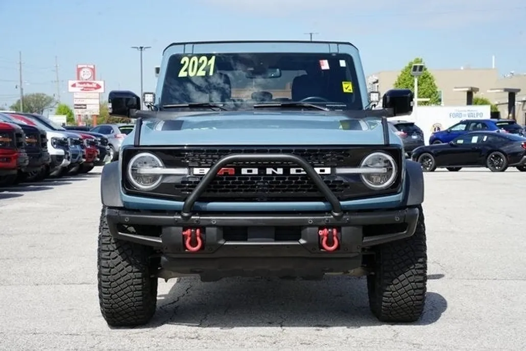 2021 Ford Bronco First Edition photo 1
