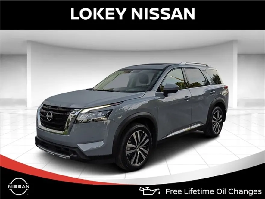 2025 Nissan Pathfinder Platinum photo 1