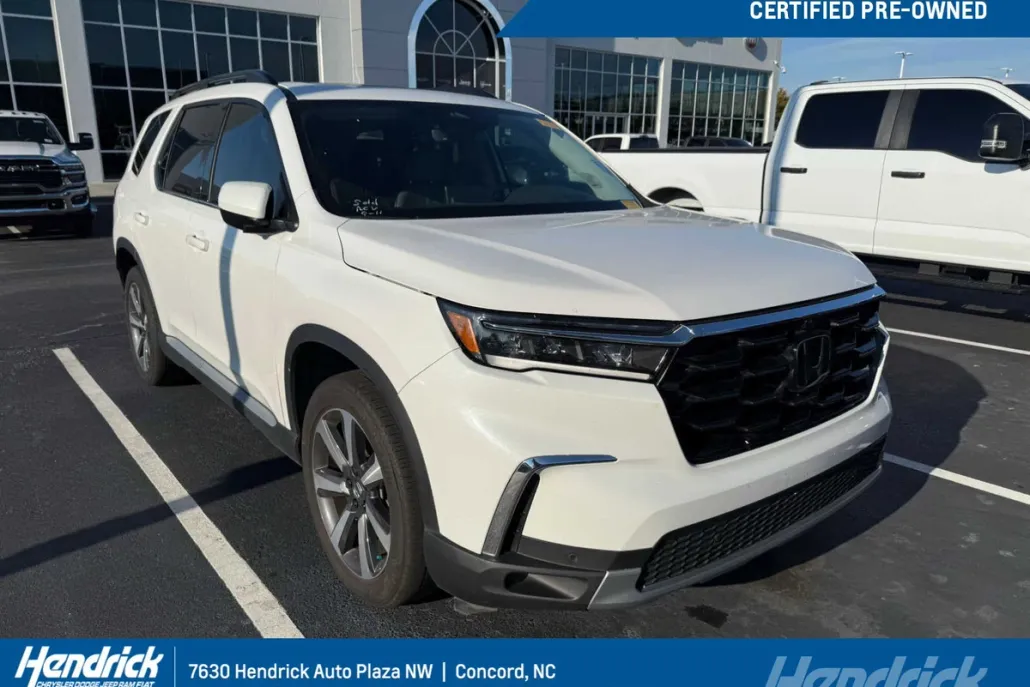 2023 Honda Pilot Elite photo 1