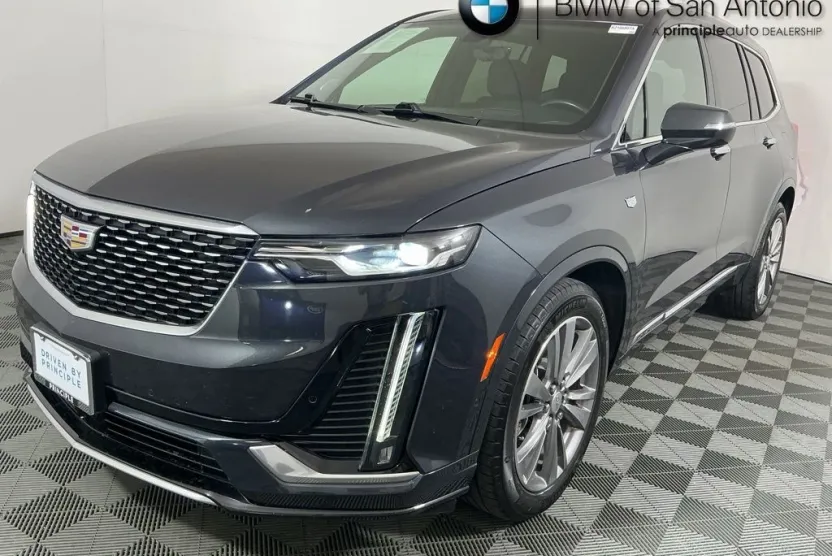 2022 Cadillac XT6 Premium Luxury photo 1