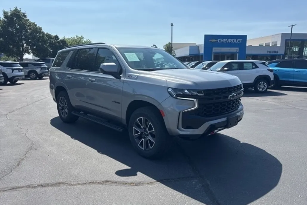2024 Chevrolet Tahoe Z71 photo 1