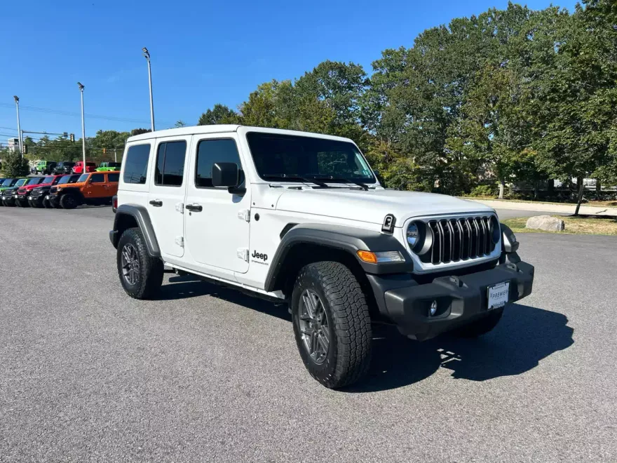 2025 Jeep Wrangler Sport S photo 1