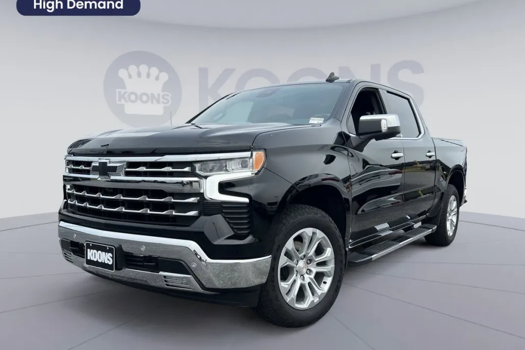 2025 Chevrolet Silverado 1500 LTZ photo 1