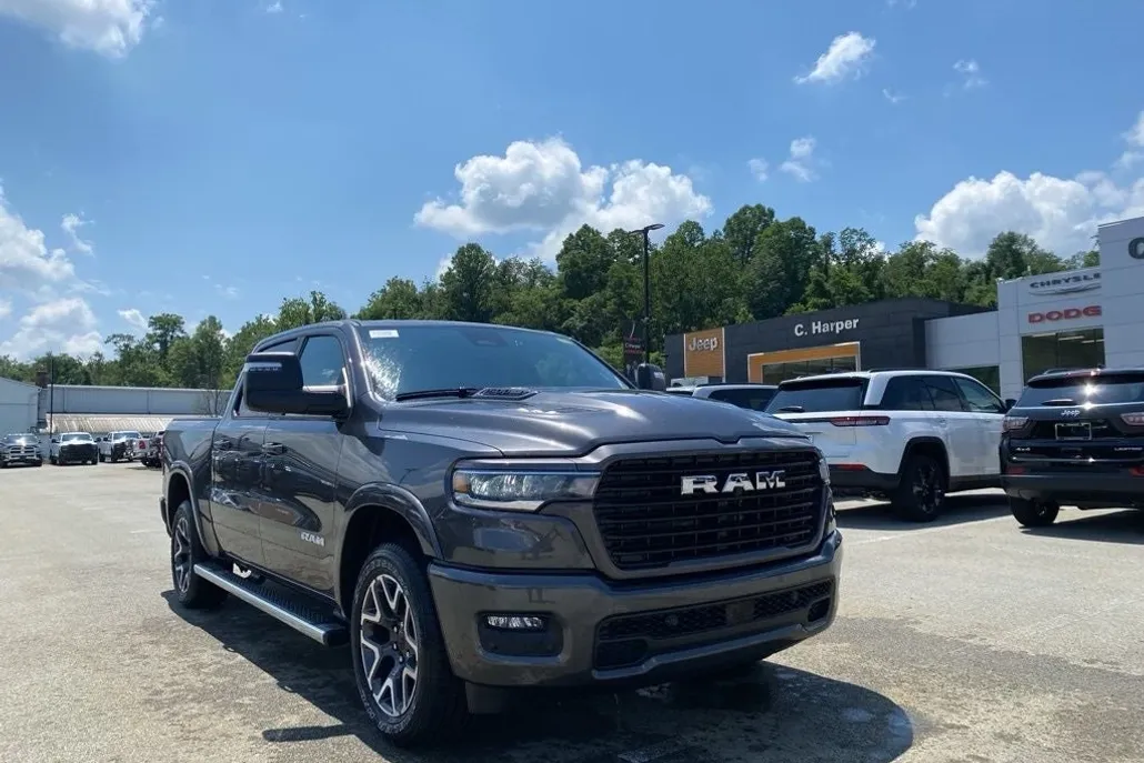 2025 Ram 1500 Laramie photo 1