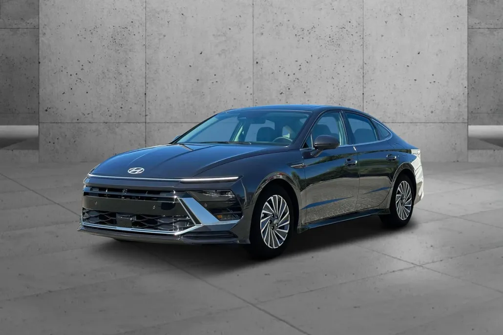 2025 Hyundai Sonata Hybrid Limited photo 1