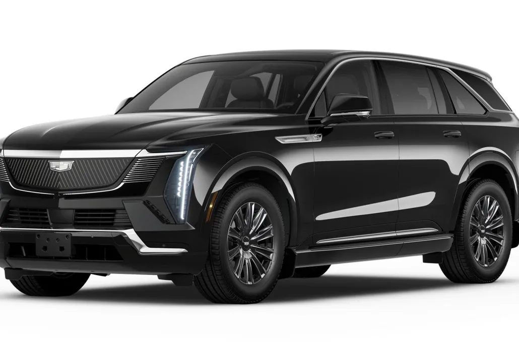2026 Cadillac Escalade IQ Luxury photo 1