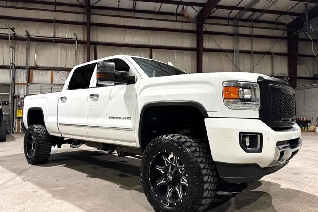 2016 Gmc Sierra Denali photo 1