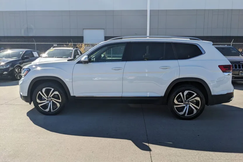 2021 Volkswagen Atlas V6 SEL Premium photo 1