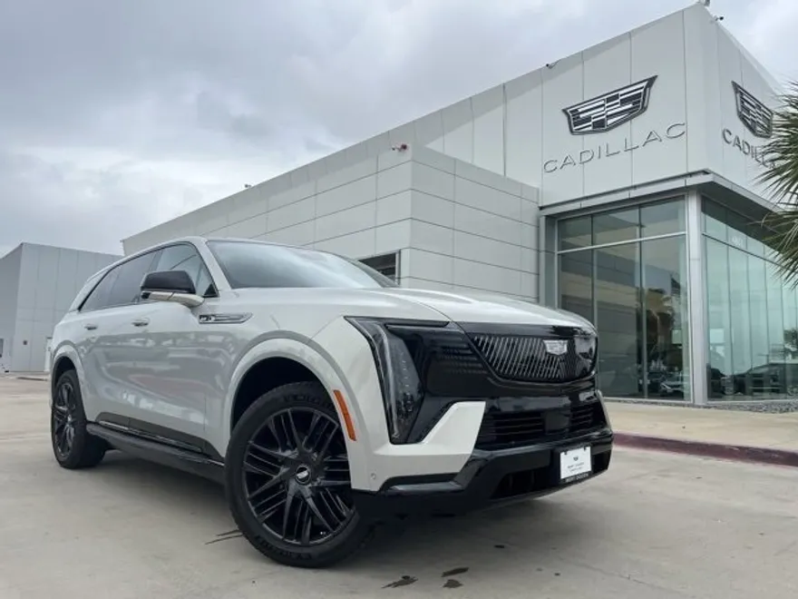 2025 Cadillac Escalade IQ Sport photo 1