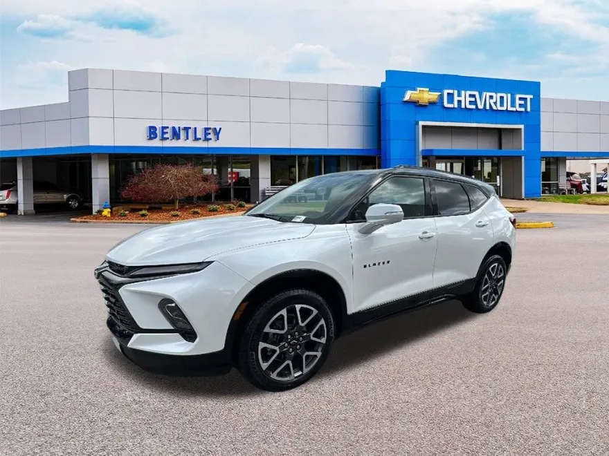 2025 Chevrolet Blazer RS photo 1