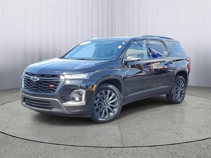 2023 Chevrolet Traverse RS photo 1