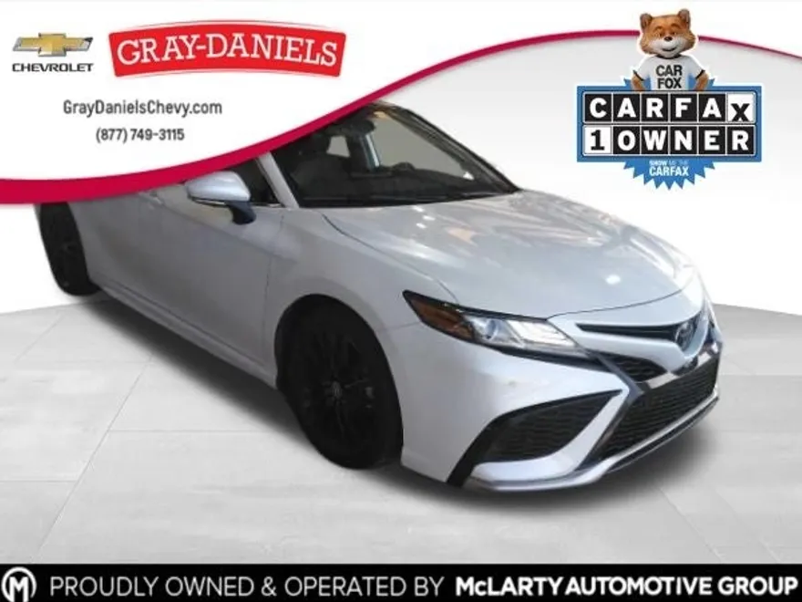 2023 Toyota Camry XSE photo 1