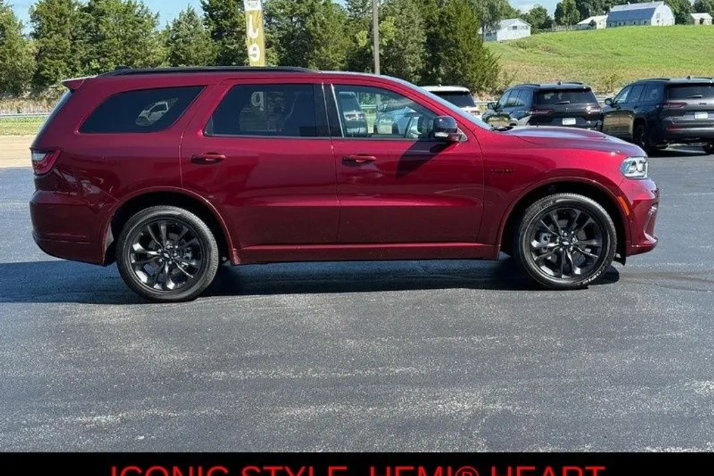 2025 Dodge Durango R/T Plus photo 1