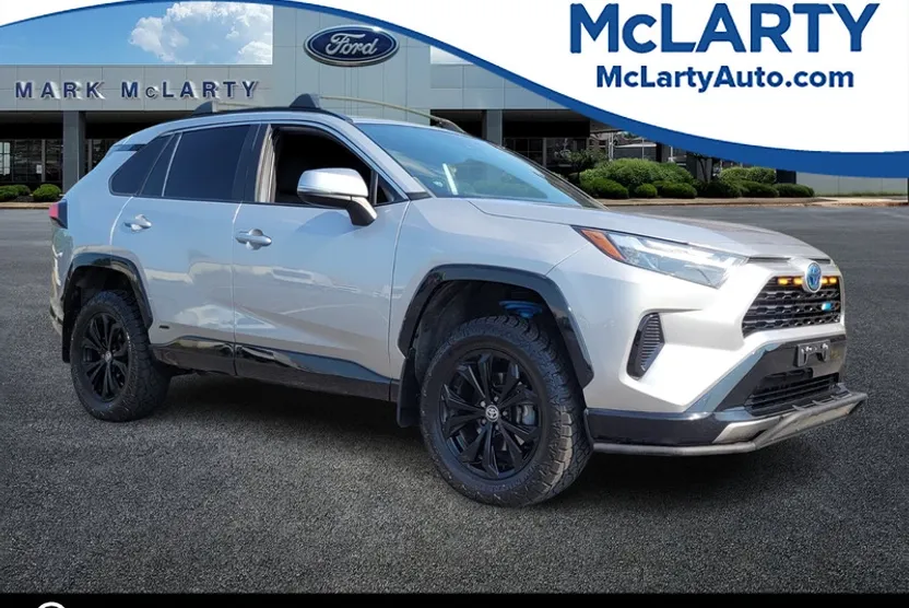 2022 Toyota RAV4 Hybrid SE photo 1