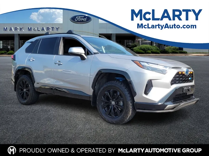 2022 Toyota RAV4 Hybrid SE photo 1