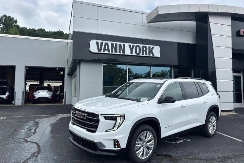 2026 Gmc Acadia Elevation photo 1