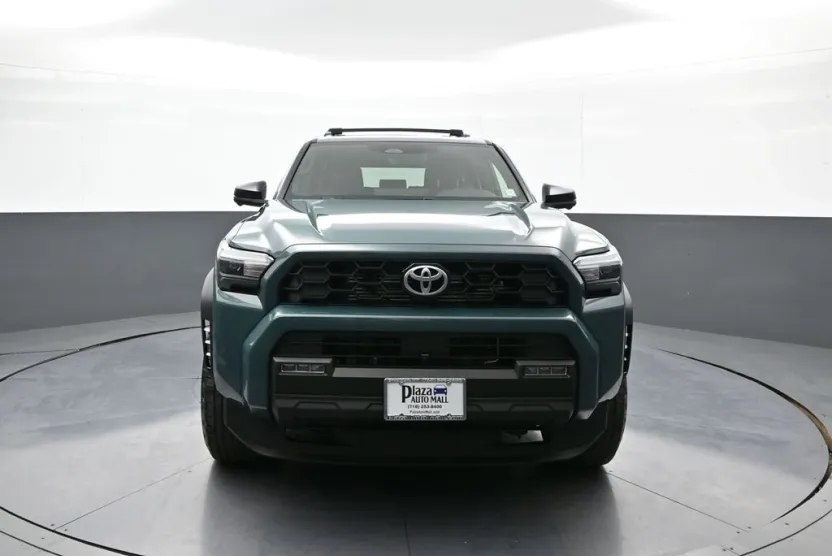 2025 Toyota 4Runner TRD Off-Road Premium photo 1