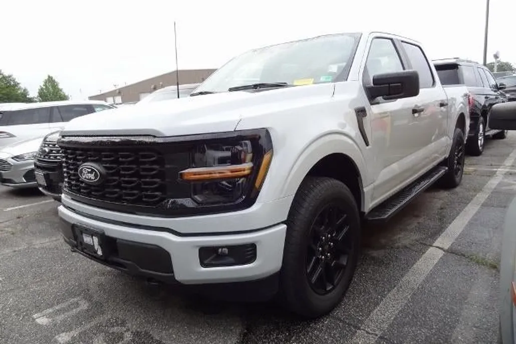 2025 Ford F-150 STX photo 1