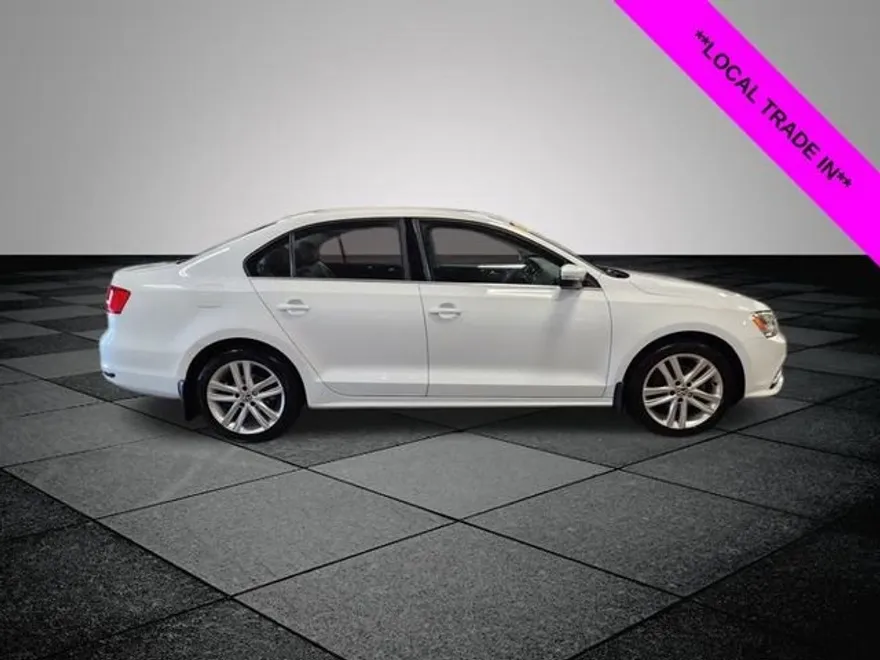 2015 Volkswagen Jetta 1.8T SEL photo 1