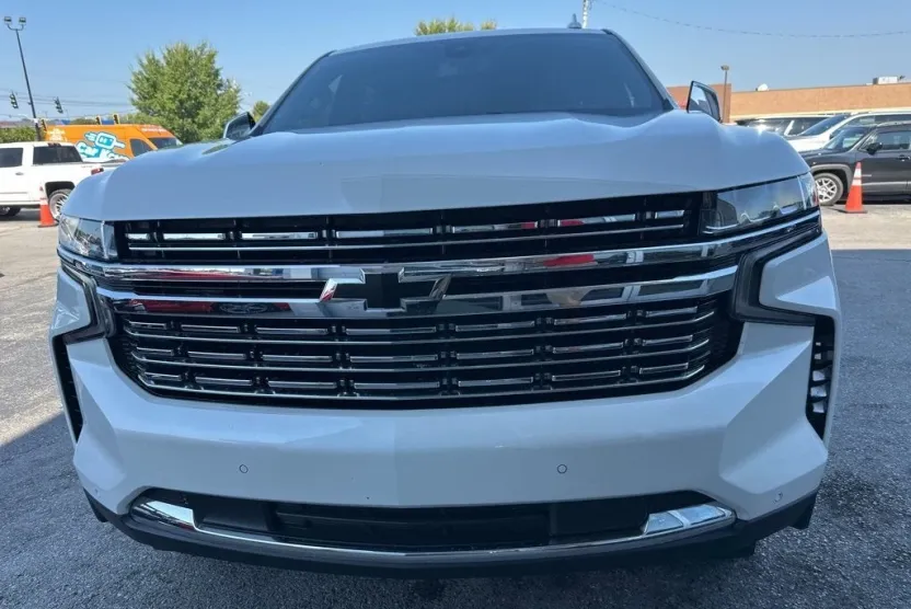 2022 Chevrolet Tahoe Premier photo 1