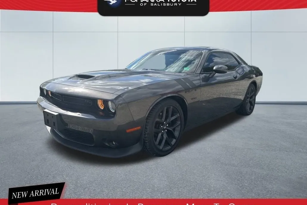 2019 Dodge Challenger R/T photo 1