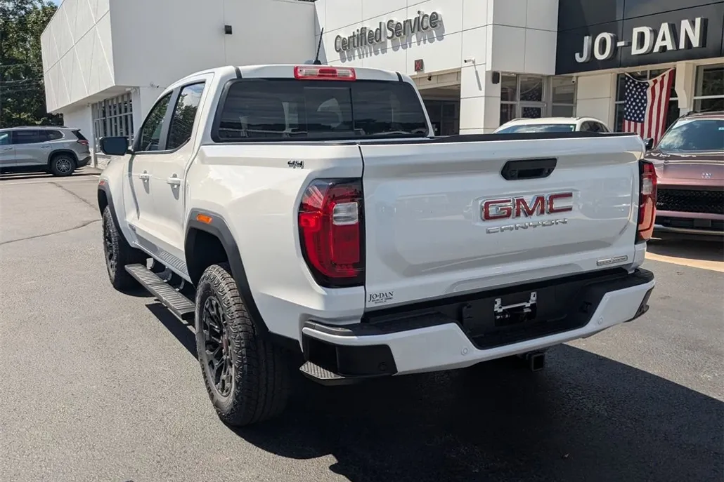 2026 Gmc Canyon Elevation photo 1