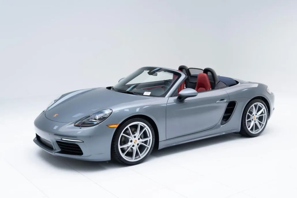 2025 Porsche Boxster photo 1