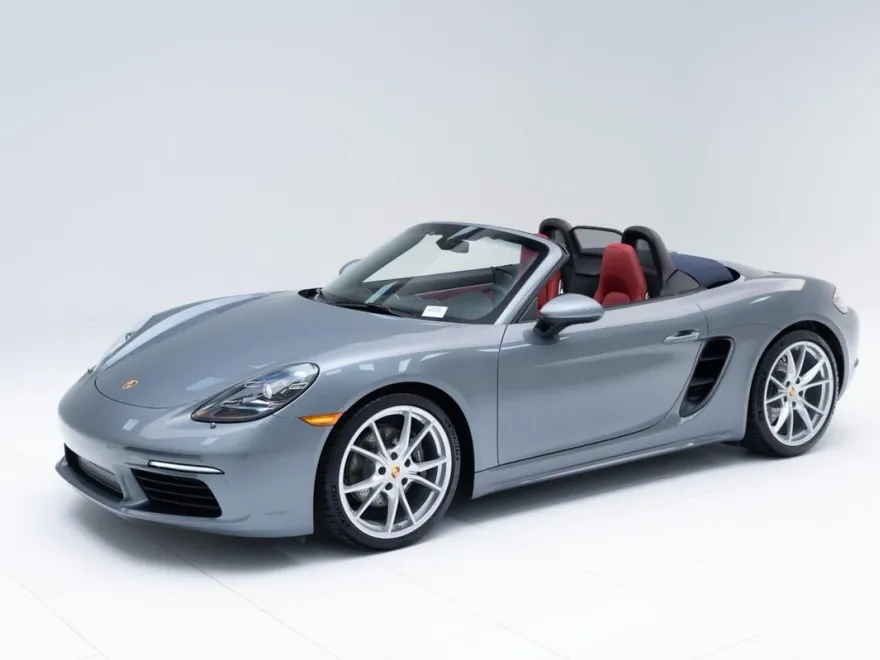 2025 Porsche Boxster photo 1
