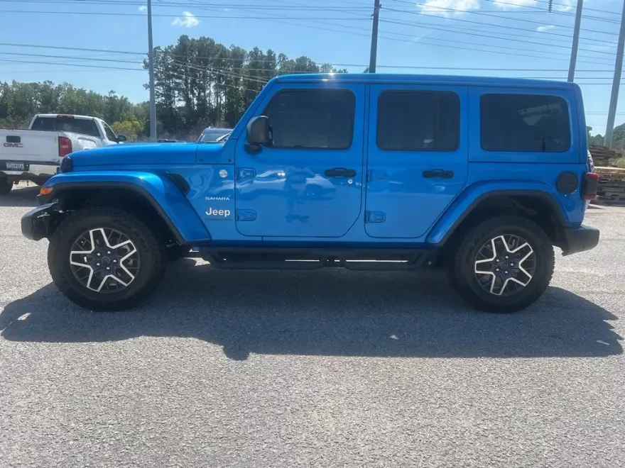 2024 Jeep Wrangler Sahara photo 1