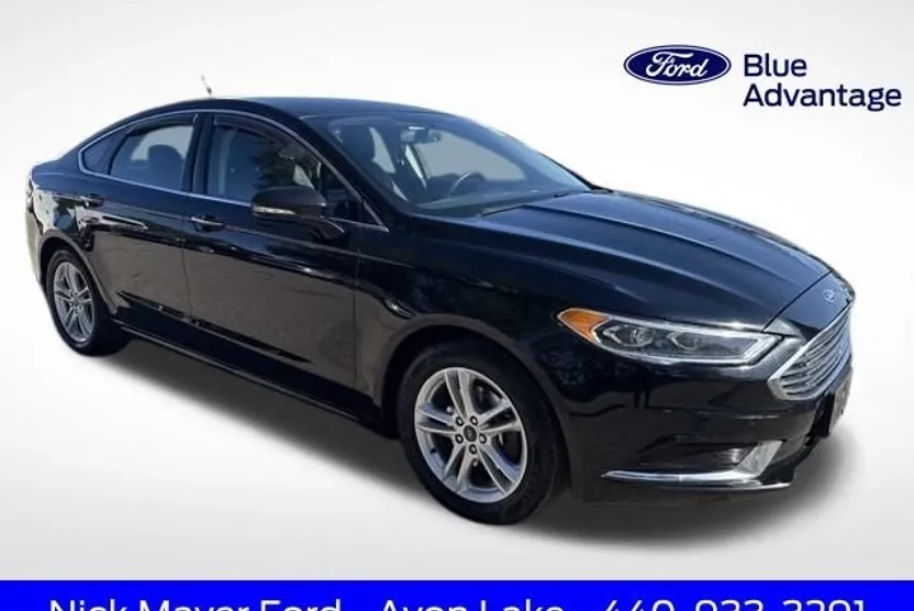 2018 Ford Fusion SE photo 1
